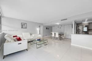 16546 NE 26th Ave APT 3J, North Miami Beach, FL 33160, - MLS#A12002226