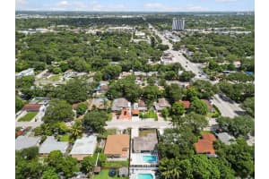 560 Ne 161st St Miami, FL 33162 - MLS#A12002241