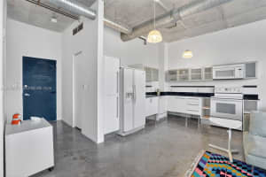 10 SW South River Dr #1410, Miami, FL 33130, - MLS#A12002251