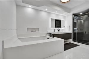 20281 E Country Club Dr APT 1503, Aventura, FL 33180, - MLS#A12002253