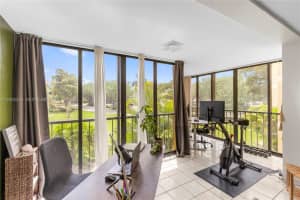 16175 Golf Club Rd 212, Weston