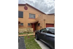 8024 Nw 27th Ct, Sunrise