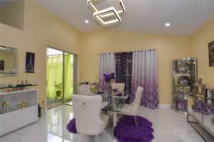 8733 Nw 76th Dr Tamarac, FL 33321 - MLS#A12002284