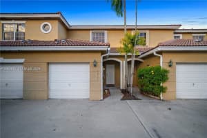 12111 SW 5th Ct, Pembroke Pines, FL 33025, - MLS#A12002285
