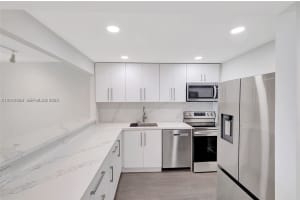 7928 West Dr APT 802, North Bay Village, FL 33141, - MLS#A12002288