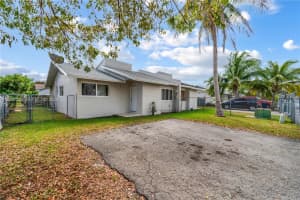 11310 SW 189th St, Miami, FL 33157, - MLS#A12002290
