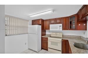 10975 SW 107th St APT 202, Miami, FL 33176, - MLS#A12002305