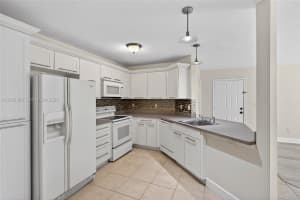 4025 W McNab Rd APT E109, Pompano Beach, FL 33069, - MLS#A12002308