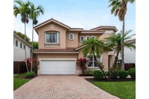 6914 NW 113th Pl, Doral, FL 33178, - MLS#A12002338