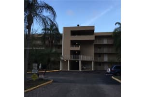 8500 Nw 8th St 308, Miami