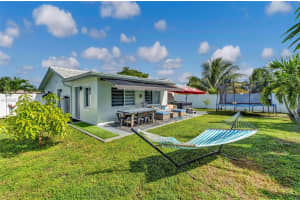 9212 NW 81st Pl, Tamarac, FL 33321, - MLS#A12002364