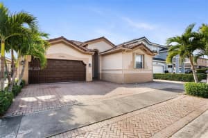 16368 Sw 43rd Ter, Miami