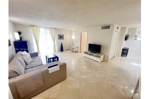1750 James Ave APT 5D, Miami Beach, FL 33139, - MLS#A12002389