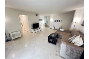 1750 James Ave APT 5D, Miami Beach, FL 33139, - MLS#A12002389
