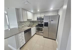 734 Executive Center Dr 12 West Palm Beach, FL 33401 - MLS#A12002390