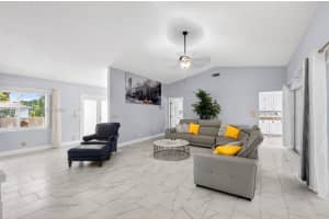10982 Greentrail Dr S, Boynton Beach, FL 33436, - MLS#A12002394