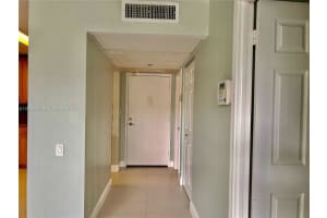 2731 Taft St APT 108, Hollywood, FL 33020, - MLS#A12002412
