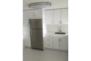 6900 Bay Dr APT 5A, Miami Beach, FL 33141, - MLS#A12002417