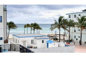 321 Wilson St APT A105, Hollywood, FL 33019, - MLS#A12002435