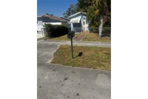 4209 Sw 20th Street, West Park