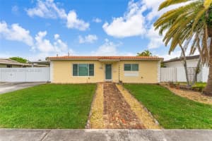 12009 Sw 39th Ter, Miami