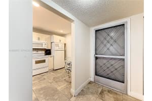 410 SE 2nd St APT 115, Hallandale Beach, FL 33009, - MLS#A12002472