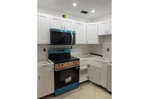 700 Layne Blvd APT 115, Hallandale Beach, FL 33009, - MLS#A12002473