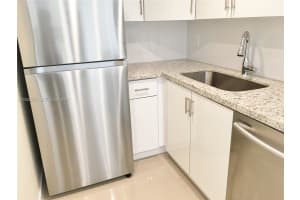 4709 NW 7th St Apt 107-9, Miami, FL 33126, - MLS#A12002475