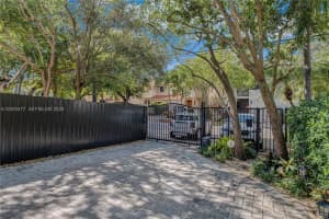 3141 Day Ave #3141, Miami, FL 33133, - MLS#A12002477