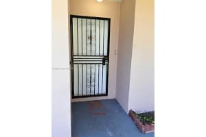 5835 W 20th Ave 106, Hialeah