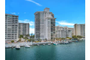 5660 Collins Ave 4b Miami Beach, FL 33140 - MLS#A12002496