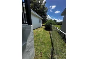821 SW 2nd St, Florida City, FL 33034, - MLS#A12002501
