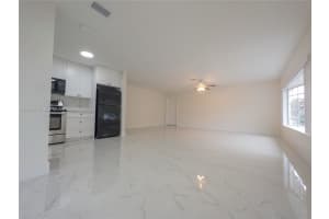 5400 NW 18th St APT 3N, Lauderhill, FL 33313, - MLS#A12002516