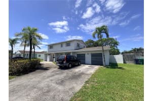 16010 Sw 100th Ct Miami, FL 33157 - MLS#A12002535