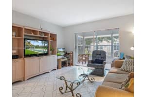 4806 NW 36th St APT 515, Lauderdale Lakes, FL 33319, - MLS#A12002552