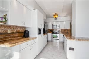 3505 S Ocean Dr APT 212, Hollywood, FL 33019, - MLS#A12002560