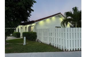 14554 Sw 96 Terr Sw 96 Terr Miami, FL 33186 - MLS#A12002562