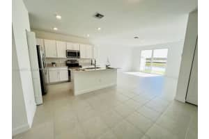 212 SE Woodbark St, Port St. Lucie, FL 34984, - MLS#A12002577