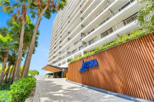 200 Se 15th Rd 3f, Miami