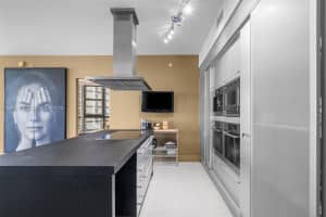 Trump Royale, 18201 Collins Ave APT 709, Sunny Isles Beach, FL 33160, - MLS#A12002604