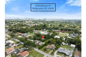 2456 Jackson St #1, Hollywood, FL 33020, - MLS#A12002621