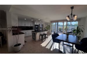 903 Ne 27th Ave 903, Hallandale Beach