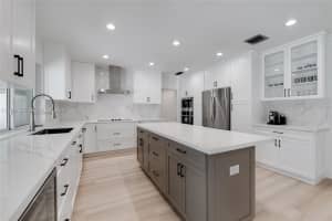 11401 SW 67th Ave, Miami, FL 33156, - MLS#A12002627