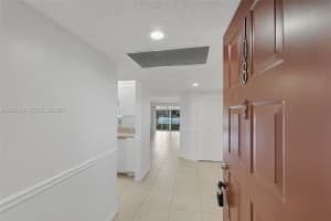 850 SW 138th Ave APT 108D, Pembroke Pines, FL 33027, - MLS#A12002630