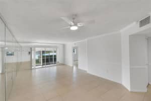 850 SW 138th Ave APT 108D, Pembroke Pines, FL 33027, - MLS#A12002630