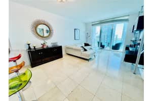 950 Brickell Bay Dr APT 3703, Miami, FL 33131, - MLS#A12002639