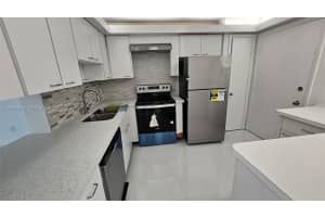 871 NE 195th St APT 204, Miami, FL 33179, - MLS#A12002670