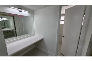 871 NE 195th St APT 204, Miami, FL 33179, - MLS#A12002670