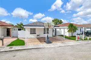 1381 W 30th St Hialeah, FL 33012 - MLS#A12002689