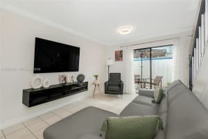 12025 SW 18th St Apt 11-47, Miami, FL 33175, - MLS#A12002692